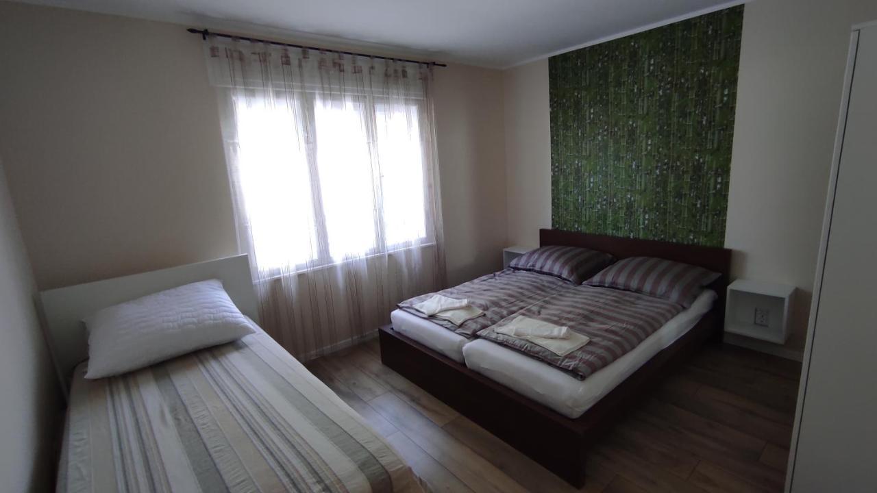 Bamboo Apartman Siofok Bagian luar foto