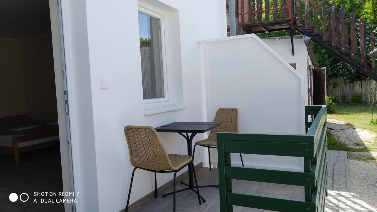 Bamboo Apartman Siofok Bagian luar foto